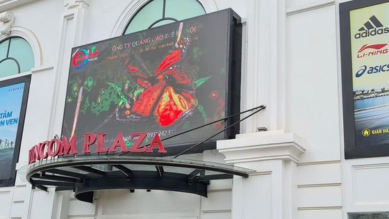 Zewnętrzny p6 pełnokolorowy wyświetlacz LED zaprojektowany do stabilnej wydajności z wodoodpornymi połączeniami Wysoka jasność i szeroki kąt widzenia