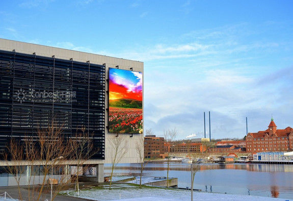Zewnętrzny P10 SMD Billboard Led Ekran wodoodporny 1920HZ IP65 kolorowy wyświetlacz LED