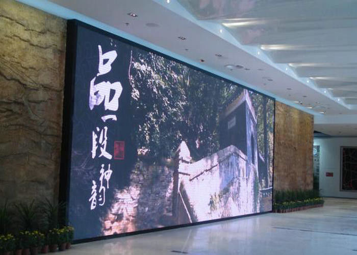 P5 64x32 Dot Matrix Outdoor Full Color LED Billboard, 2500 CD/sqm, wysoka jasność