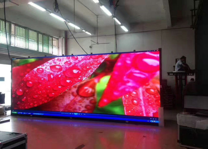 P4 W pełni kolorowy, o wysokiej jasności, ze stali Smd2121 Reklama LED wynajem ekranu z 3 letnią gwarancją