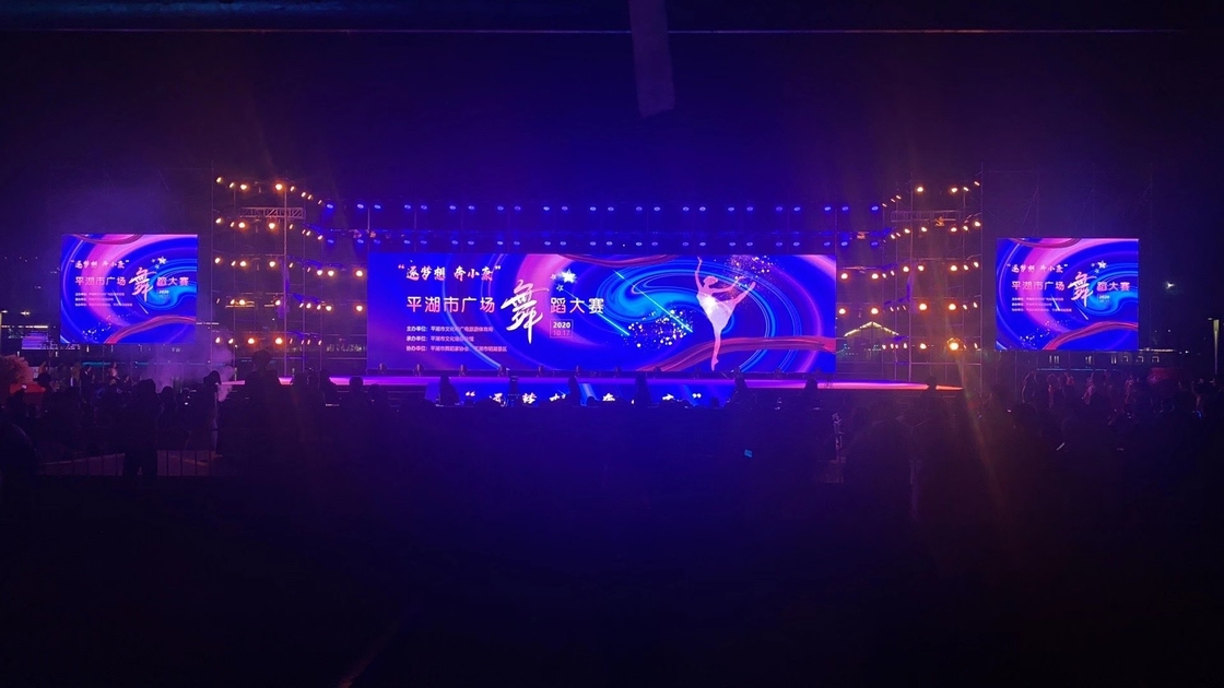 Wynajem P3 RGB Ekran reklamowy LED wodoodporny na zewnątrz DC5V Do stadionów i centrów handlowych