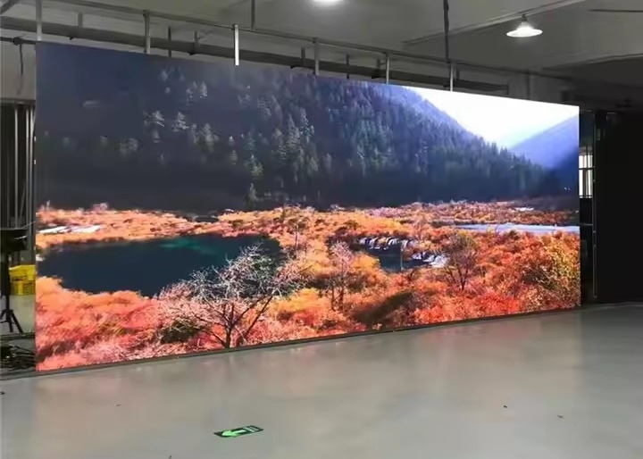 Ekran krzywy wewnętrzny 1/16 Tryb skanowania 32x32 Dot P6 LED Ultra HD Display