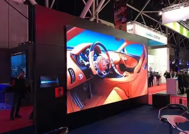 Lekki ekran wideo z monitorem P2.5 HD 1/32 Tryb skanowania Full Color Vivid For Video