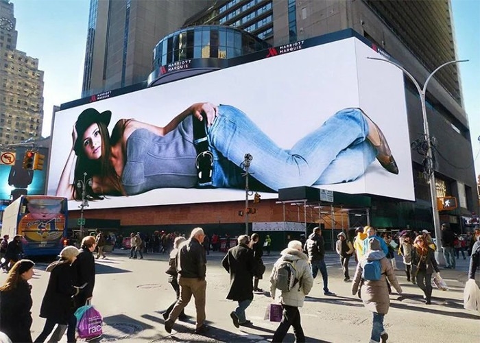 Wypożyczalnia w pomieszczeniach ultra-czystych mała wysokość P1.667 LED Billboard 3840HZ Refresh Rate SMD 1010 DC 5V