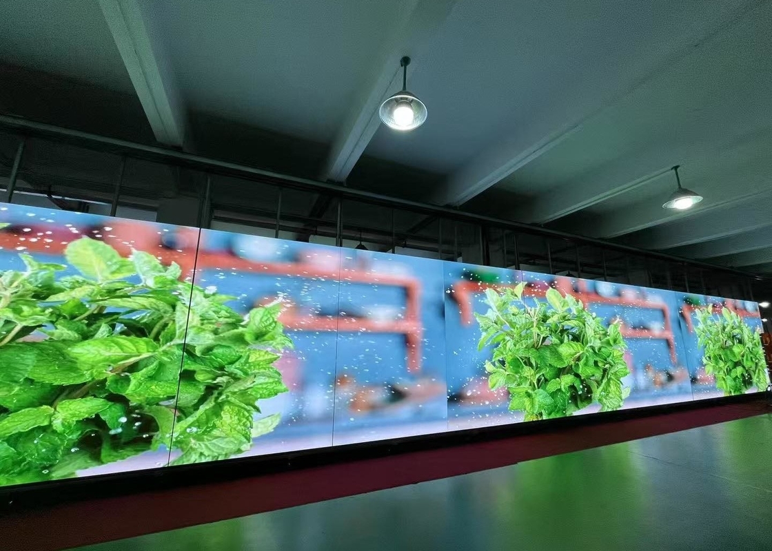 Wypożyczalnia Ekran aluminiowy do odlewania drutowego Wypożyczalnia Ultra HD P6.67 W pełni kolorowy Ekran LED zewnętrzny Czerwony Zielony Niebieski Ekran LED