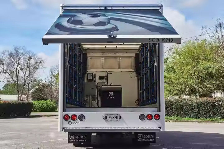 Zewnętrzny wyświetlacz LED P10 SMD 3535 Full Color do mobilnych ciężarówek, IP65