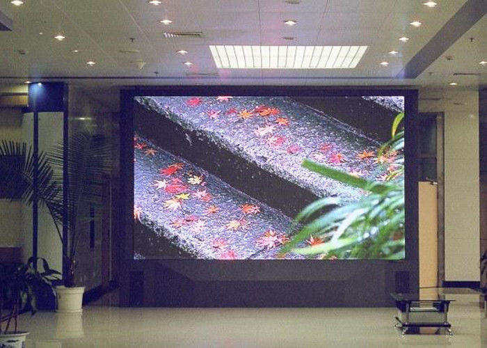 P3 Wnętrze pełnobarwne wynajem na salę konferencyjną