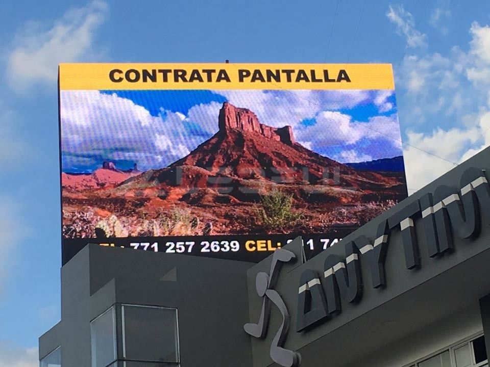 Wypożyczalnia szafy aluminiowej P10 Stage Super Large Screen LED Billboard, ochrona IP65