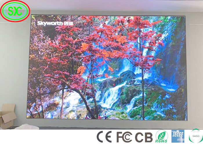 SABER SASO Wewnętrzny pełnokolorowy wyświetlacz LED P2.5 Programowalny wyświetlacz LED 6500cd/m2