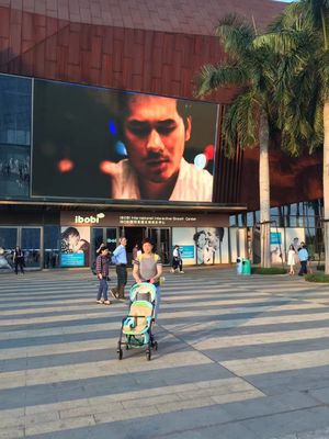 Dobra cena Zewnętrzna reklama na ścianę wideo Pełnokolorowy ekran billboardowy z wyświetlaczem LED P6 mm do oznakowania cyfrowego i wyświetlaczy w Internecie
