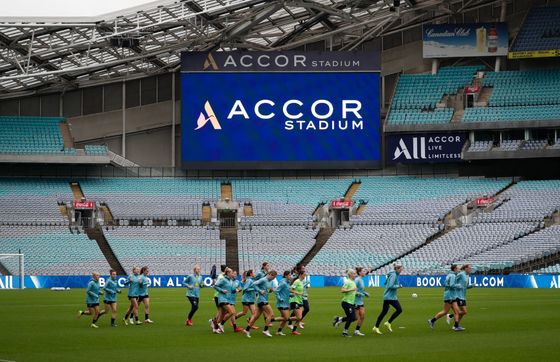 Zewnętrzna instalacja stała Wyświetlacz LED SMD P10 960x960mm Reklama Ekran LED Ściana LED / wyświetlacz LED duży ekran