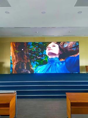 Dobra cena P3 HD Full Color Stały wewnętrzny wyświetlacz LED Duży ekran dla Studio Store Airport w Internecie