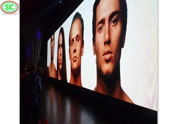 Irony lub odlewanie ciśnieniowe Panel aluminiowy P3 wewnętrzny telewizor LED o jasności 1200 cd / m2