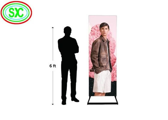 Dobra cena Aluminiowy panel Materiał LED Plakat wyświetlacz P2.5mm 1R1G1B dla promocji Twojej firmy w Internecie