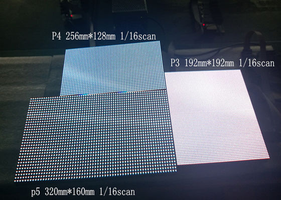 Dobra cena 1R1G1B tri Kolorowy wyświetlacz LED P2.5 p3 p4 p5 o wysokiej rozdzielczości do ekranu LED w Internecie