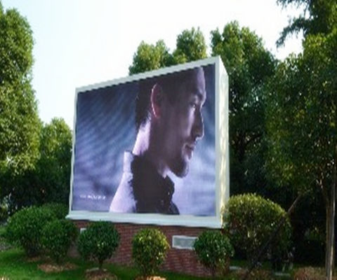 Dobra cena Panel LED zewnętrzny P10 pełny kolor 960x960mm IP65 wodoodporny jasność 5000cd/M² w Internecie