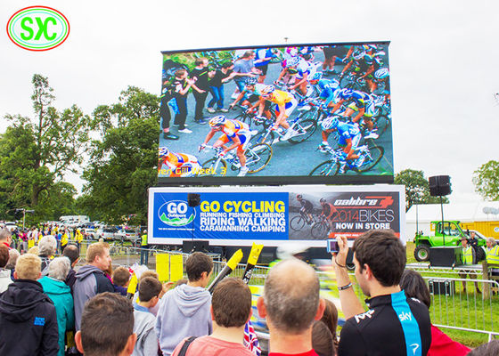 Dobra cena Wyświetlacz LED P8 do stadionów zewnętrznych z rozstawem pikseli 8 mm, jasnością 6500 cd/m² i stopniem ochrony IP65 w Internecie
