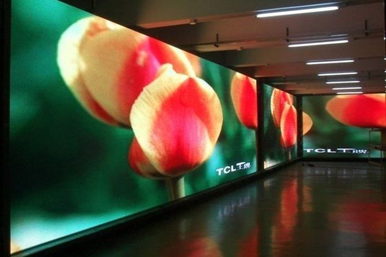 Dobra cena 250*250MM Rozmiar modułu P4.81 IP65 Ekran zewnętrzny wideo LED do centrów handlowych/lotnisk w Internecie