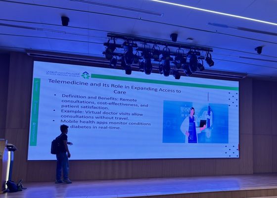 Dobra cena SMD 3 w 1 P5 LED Display Module 140° Wide Viewing Angle LED Display / LED Video Wall Dostosowywalny w Internecie