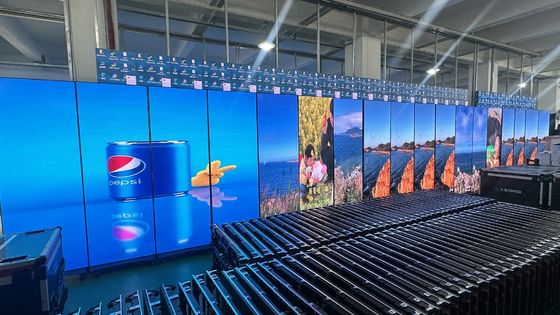 Dobra cena Super Slim HD SMD Indoor Stage Full Color P5 LED Display Screen Video Wall Wysoka częstotliwość odświeżania w Internecie
