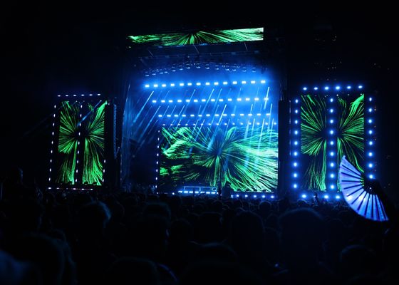 Dobra cena 4k 8k Led P2 P3 Panel ekranu pełnokolorowy Ekran wnętrza ściany wideo Kompletny system P4 5 6 mm Led Video Wall Led ekran w Internecie