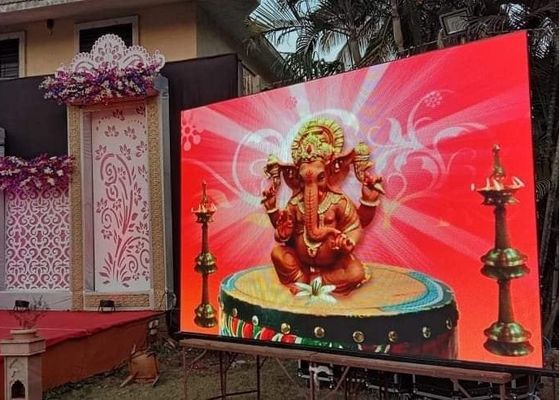 Zewnętrzny wyświetlacz IP65 RGB LED wodoodporny Pudełko P5 Epistar Chip Reklama 3 lata gwarancja