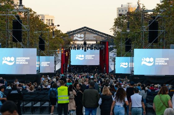 Centrum handlowe LED Billboard P6.67 Wynajem na zewnątrz / Instalacja stała Ekran LED