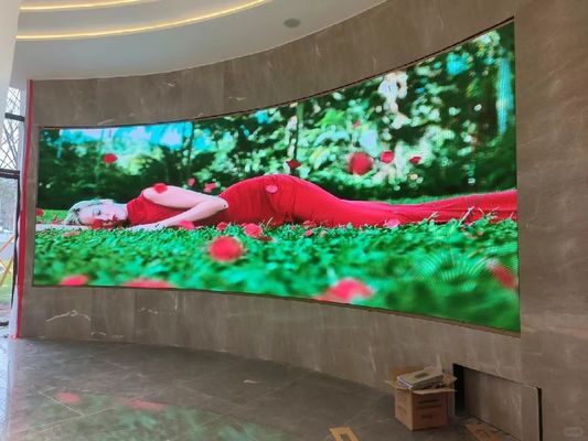 320*160mm SMD ekran LED 62500 Gęstość kropek i 000 godzin żywotności dla długotrwałej wydajności