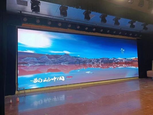 Dobra cena P4 Reklama komercyjna w pomieszczeniach Flexible Film Group, LED Full Color Display 768mm*768mm w Internecie