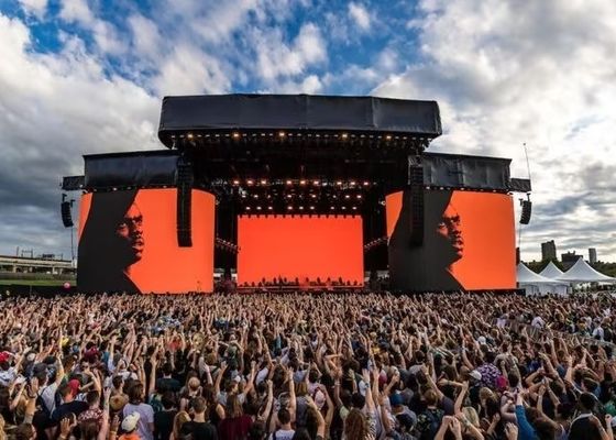 Dobra cena Ekran LED Billboard P4.81 RGB 1/13 Tryb skanowania Wysoki współczynnik odświeżania w Internecie