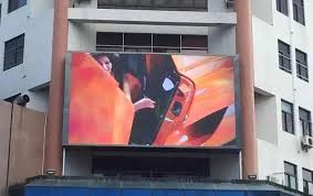 Wyświetlenie równowagi białości ≥7500 cd/m2