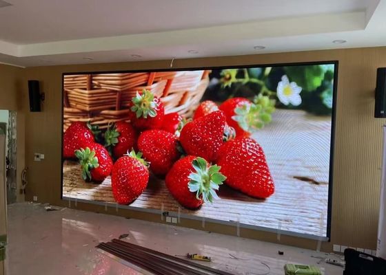 Dobra cena Wyklejony aluminiowy ekran LED w pełnych kolorach w pomieszczeniach najlepszy kąt widzenia 1m-10m 100 000 godzin w Internecie