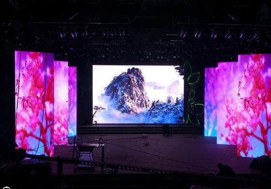 Moduł wyświetlacza zewnętrznego LED wielobarwnego odpornego na warunki pogodowe Rozmiar szafy 250*250mm Rozmiar szafy 500*1000MM