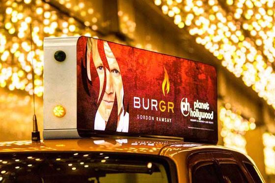 Dostosowywalny wyświetlacz znaków samochodowych LED z napięciem DC 5V i rozdzielczością ekranu 192 * 64 kropki