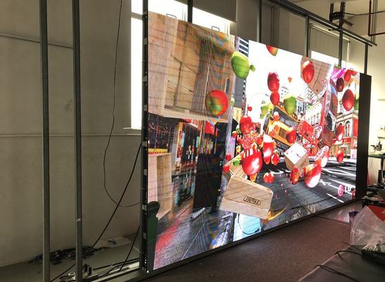 Dobra cena Gęstość wyświetlacz LED o cienkiej rozdzielczości z 640000 kropkami/m2 Gęstość CE/ROHS/FCC Standard 1000CD/SQM Jasność w Internecie