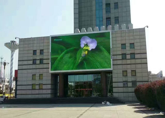 Dobra cena P6 Zewnętrzny Pełnokolorowy Ekran Reklamowy LED IP65 Wodoodporny w Internecie