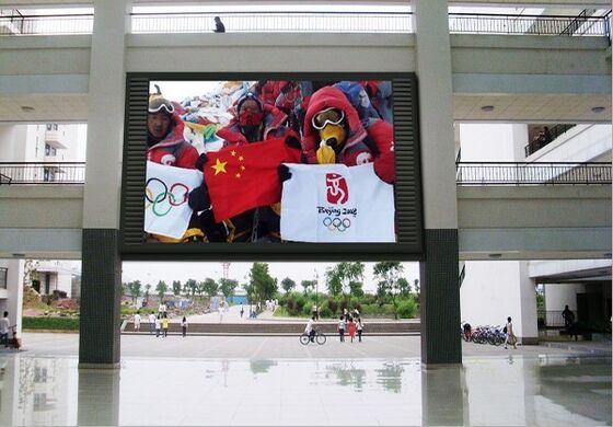 960x960mm HD P2.5 Outdoor LED Video Wall 。7680hz częstotliwość odświeżania, karta Novastar i jasność 5000