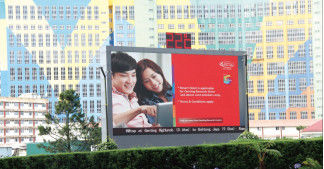 Kolorowy wyświetlacz reklamowy LED dla kościołów / placów zabaw 100000 godzin długość życia