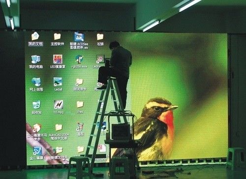 Dobra cena Wewnętrzny ekran LED P3 P4 P5 P6 HD Elastyczny bez smaru ekran LED ekran duży w Internecie