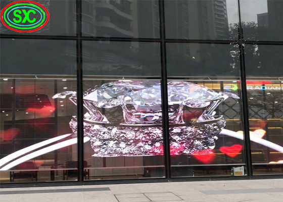 Dobra cena Przejrzysty ekran LED w pomieszczeniach wewnętrznych P3.9-7.8 W pełni kolorowy SMD z zakrzywioną ścianą LED Video Glass For Showcase w Internecie