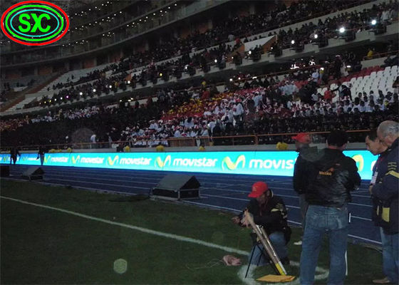 Zewnętrzny wyświetlacz LED stadionowy P10 P8 1R1G1B 6500 nitów SMD3535