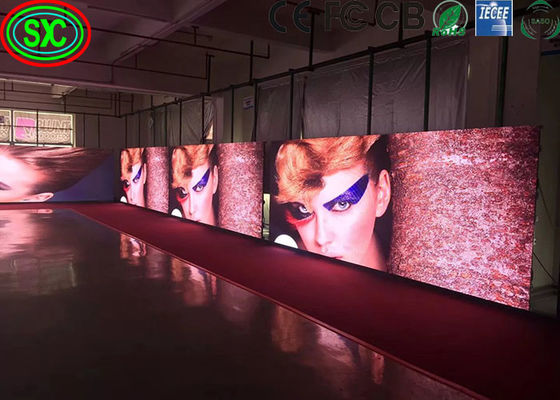 Dobra cena Ekran LED SMD 576X576mm P3 mały piksel tani, niska cena, wysoka częstotliwość odświeżania, wewnętrzna ściana wideo w Internecie