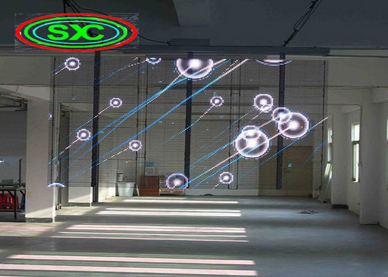 Dobra cena Pełny kolor 4500 nitów SMD2020 przezroczysty ekran LED P3.91 w Internecie
