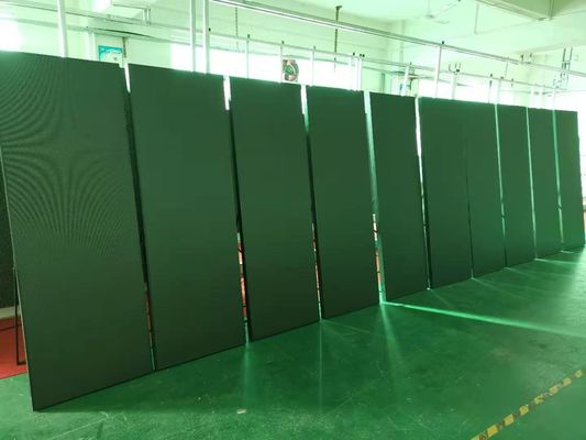 Smd2121 P2.5 1000nits Wyświetlacz plakatowy LED Aluminium 640 * 1920 mm