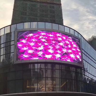 27778 punktów / m² Wisząca mobilna ściana wideo P6 Led do wypożyczenia Odlew aluminiowy