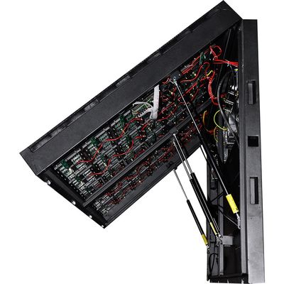 Wyświetlacz LED zewnętrzny pełnokolorowy z rastrem 6 mm i przednim serwisem, jasnością 6200 cd/m² i częstotliwością odświeżania 3840 Hz
