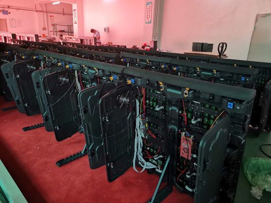 Piłka nożna 5500cd / m2 P10 Obwód stadionu Wyświetlacz LED 960 * 960 mm