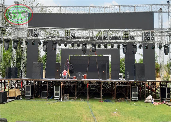 Dobra cena Outdoor Performance Rental wiszący wyświetlacz LED MOQ 10 ustawia wodoodporność na poziomie IP 65 w Internecie