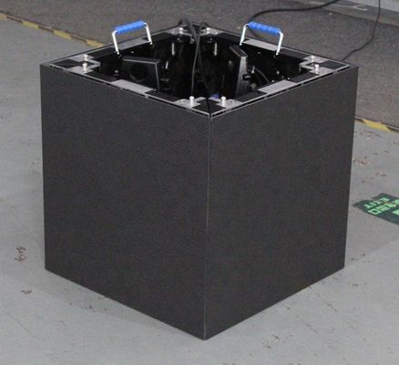 6 Stron Smd3535 2000nits Cube LED Video Wall P3.91mm Dla DJ Stage