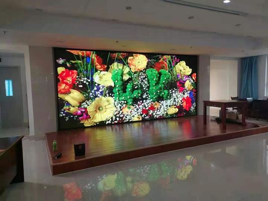 Dobra cena Wewnętrzne ekrany LED o stałej scenie P3 Szafka 576x576mm 111111 Dots / Sqm Gęstość pikseli, jasność 1200, częstotliwość odświeżania 1920 Hz w Internecie